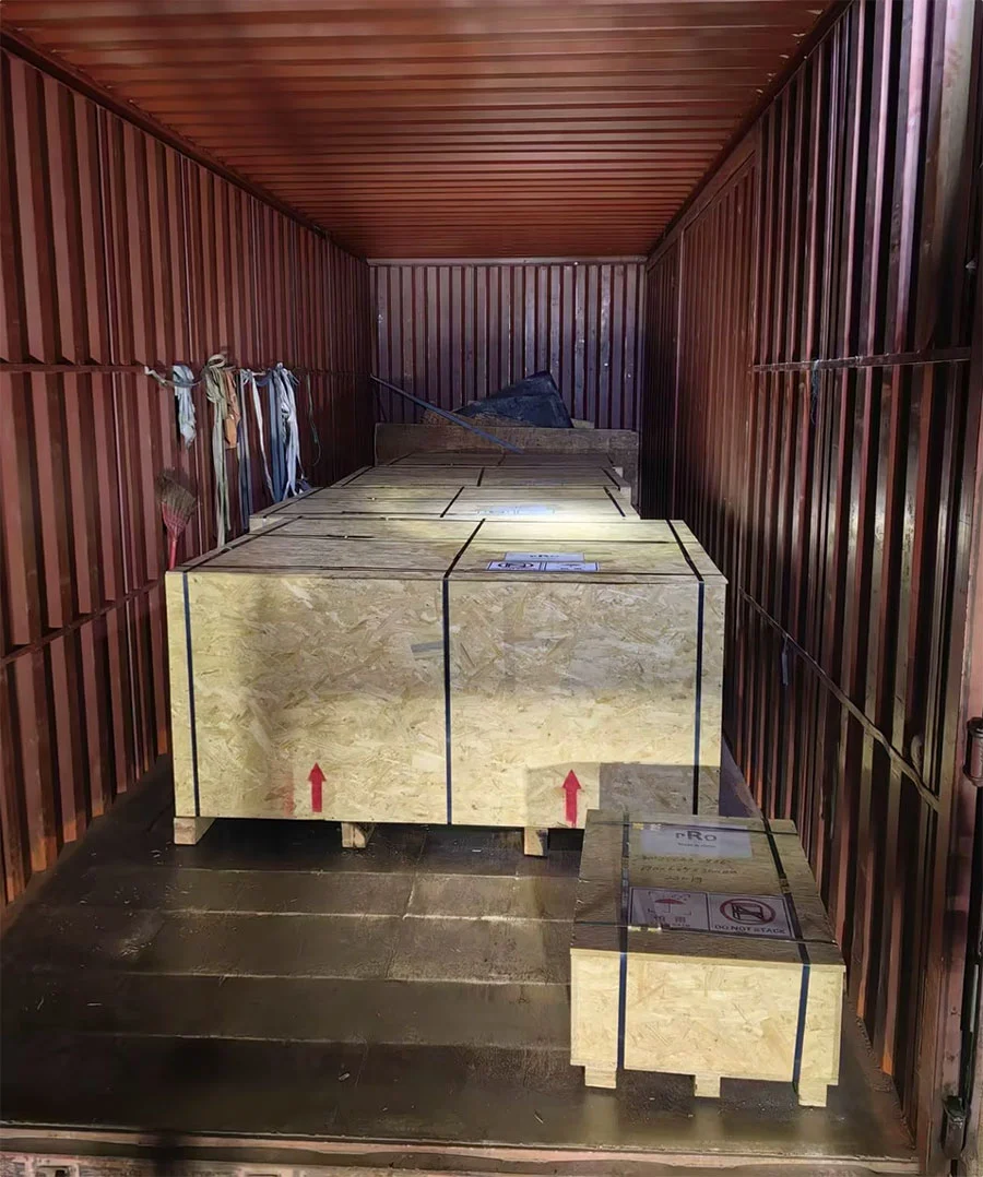 Concrete landscape forming mould